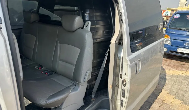 
								 مستعمل هيونداي – Hyundai فان – H1 ممتلئ									