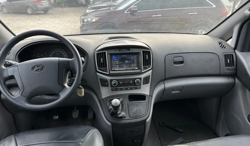 
								 مستعمل هيونداي – Hyundai فان – H1 ممتلئ									