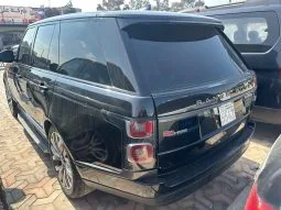 
										 مستعمل لاند روفر – Land Rover فوغ – Range Rover Vogue ممتلئ									