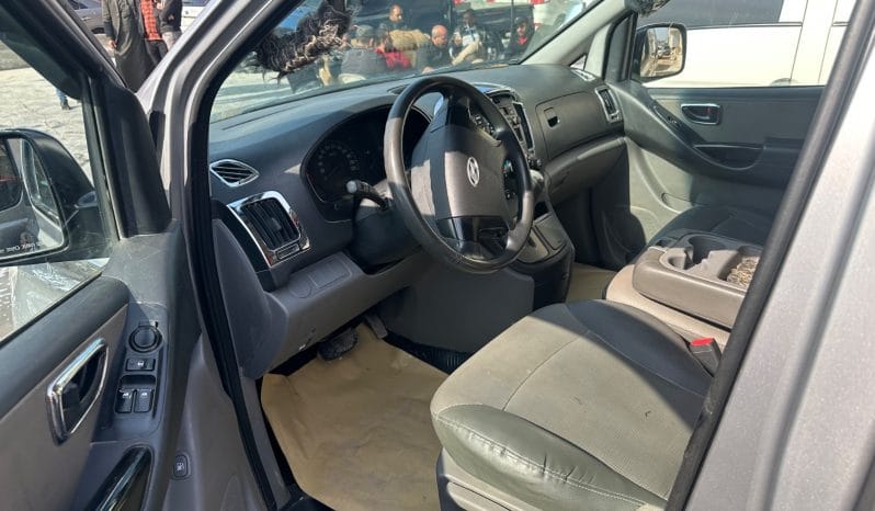 
								 مستعمل هيونداي – Hyundai فان – H1 ممتلئ									