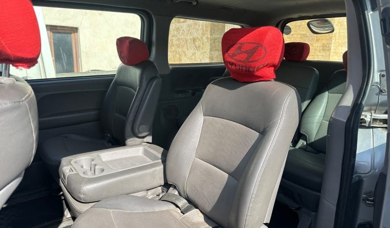 
								 مستعمل هيونداي – Hyundai فان – H1 ممتلئ									