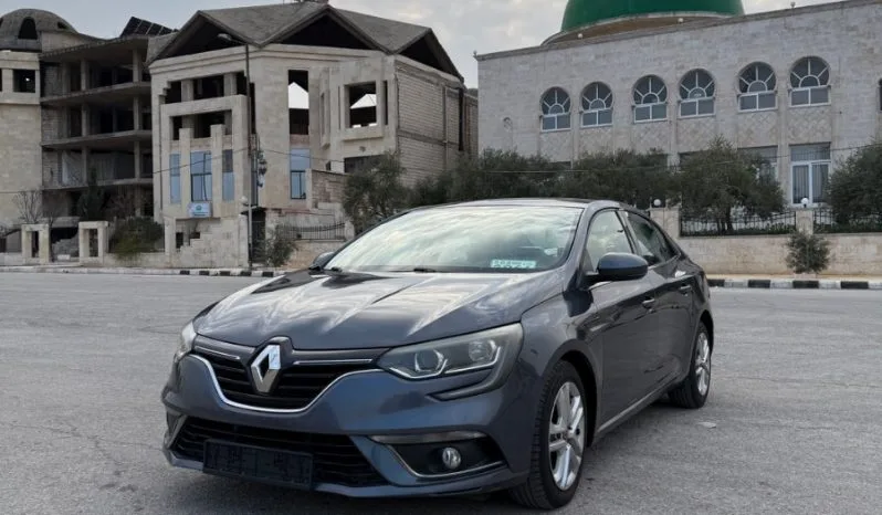 
								 مستعمل رينو – Renault 18 ممتلئ									