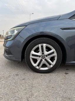 
										 مستعمل رينو – Renault 18 ممتلئ									