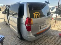 
										 مستعمل هيونداي – Hyundai فان – H1 ممتلئ									