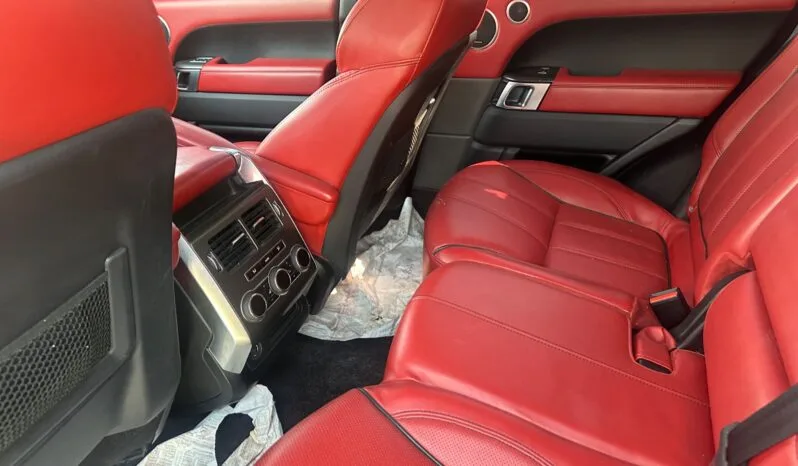 
								 مستعمل لاند روفر – Land Rover سبورت – Range Rover Sport ممتلئ									