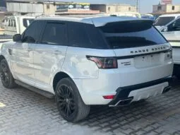 
										 مستعمل لاند روفر – Land Rover سبورت – Range Rover Sport ممتلئ									