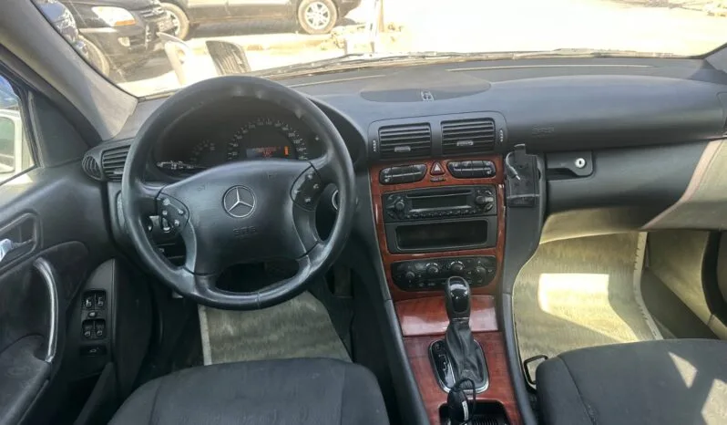 
								 مستعمل مرسيدس بينز – Mercedes benz C 200 ممتلئ									