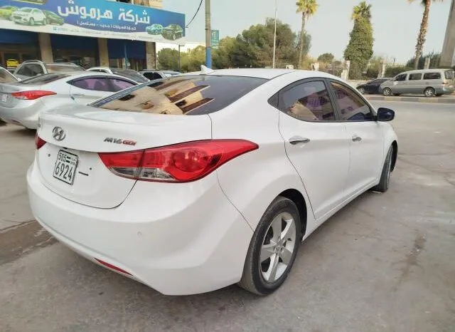 
								 هيونداي – Hyundai افنتي – avante ممتلئ									