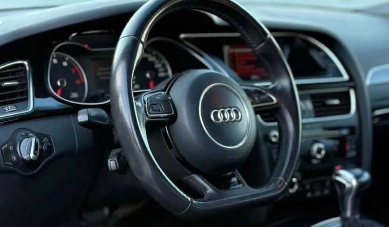 
								 اودي – Audi A4 ممتلئ									