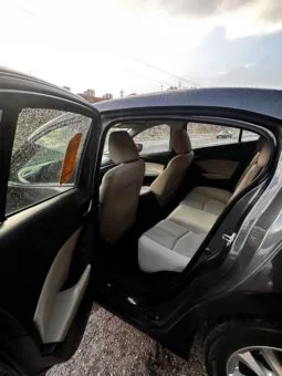 
										 مازدا – Mazda 3 ممتلئ									