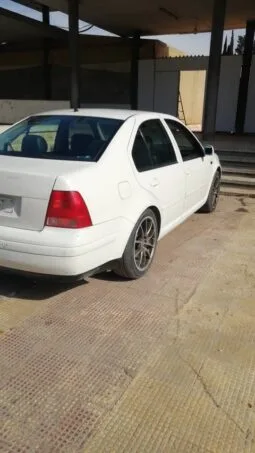 
										 فولكس فاكن – Volkswagen بورا – Bora ممتلئ									