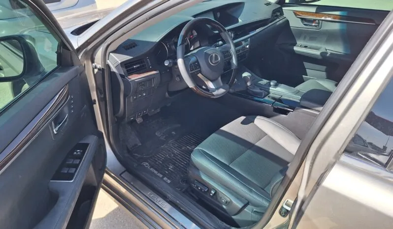 
								 مستعمل ليكسوس – Lexus Series ES ممتلئ									