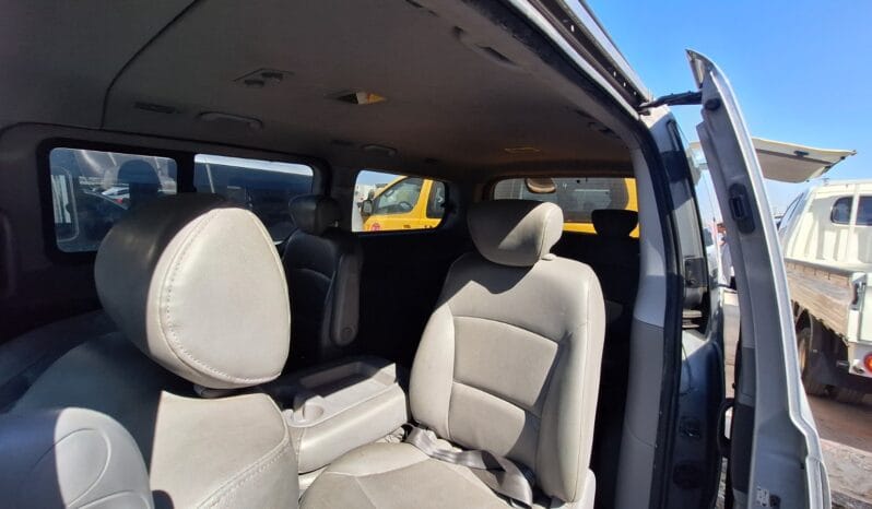 
								 مستعمل هيونداي – Hyundai فان – H1 ممتلئ									