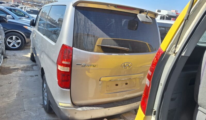 
								 مستعمل هيونداي – Hyundai فان – H1 ممتلئ									
