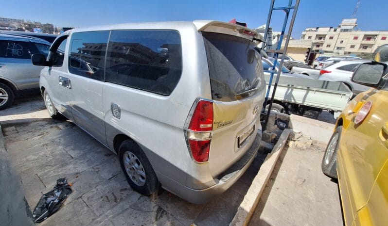 
								 مستعمل هيونداي – Hyundai فان – H1 ممتلئ									