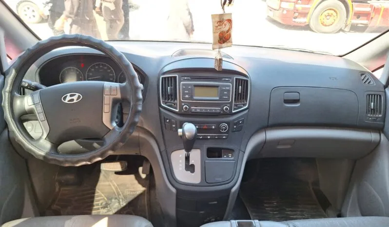 
								 مستعمل هيونداي – Hyundai فان – H1 ممتلئ									
