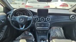 
										 مستعمل مرسيدس بينز – Mercedes benz GLA 250 ممتلئ									