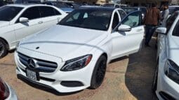 مستعمل مرسيدس بينز – Mercedes benz C 300