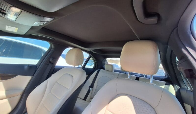 
								 مستعمل مرسيدس بينز – Mercedes benz C 300 ممتلئ									