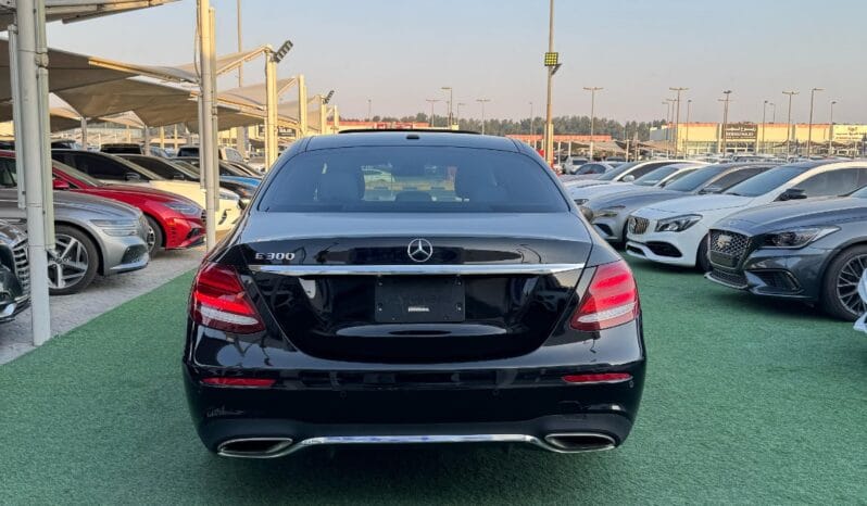 
								 مستعمل مرسيدس بينز – Mercedes benz E300 ممتلئ									
