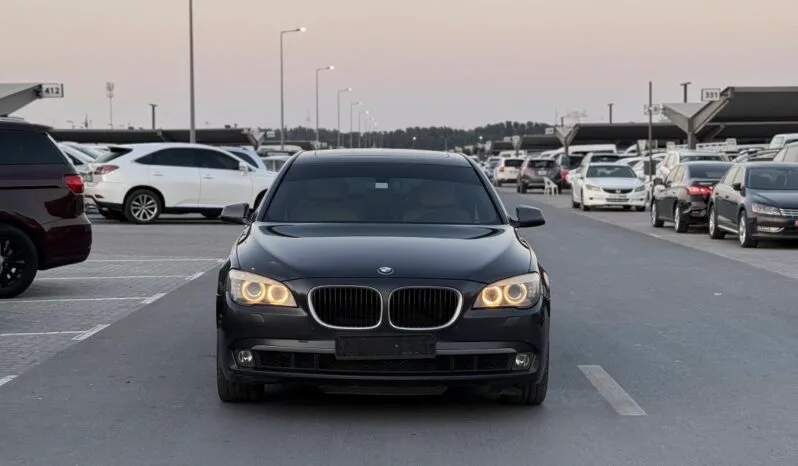
								 بي ام دابيليو – BMW i740 ممتلئ									