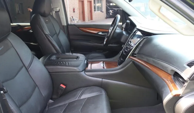 
								 كاديلاك – Cadillac ايسكاليد – Escalade ممتلئ									