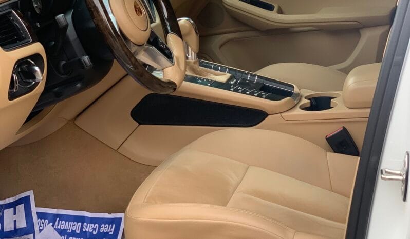 
								 بورش – Porsche ماكان – Macan ممتلئ									