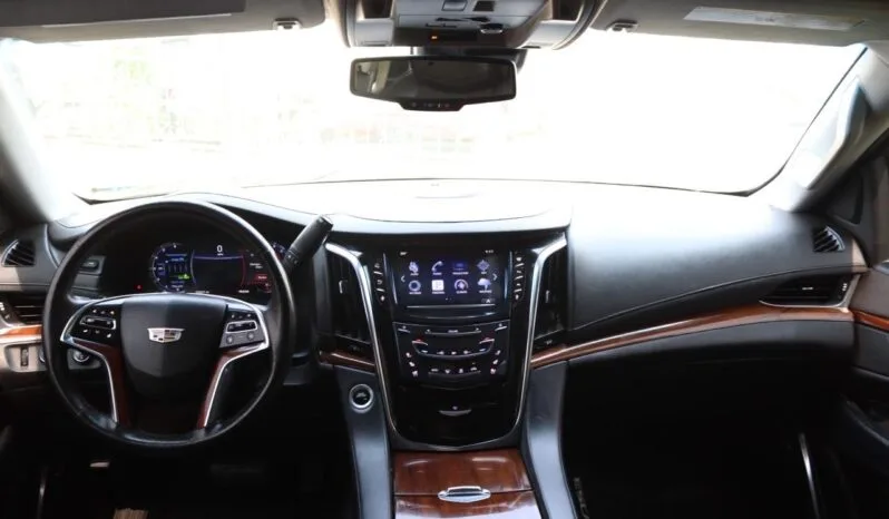 
								 كاديلاك – Cadillac ايسكاليد – Escalade ممتلئ									