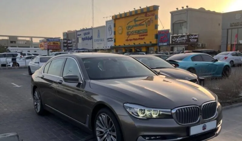 
								 بي ام دابيليو – BMW i740 ممتلئ									