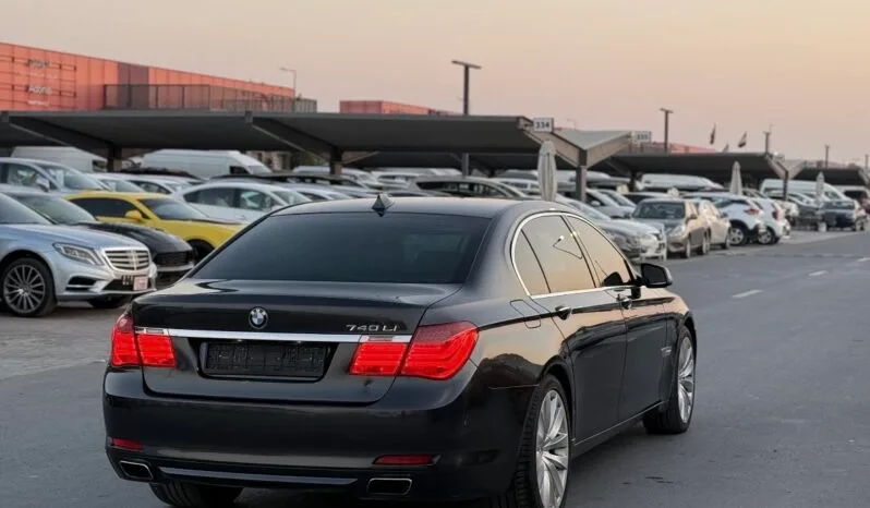 
								 بي ام دابيليو – BMW i740 ممتلئ									