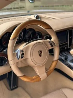 
										 بورش – Porsche باناميرا – Panamera ممتلئ									