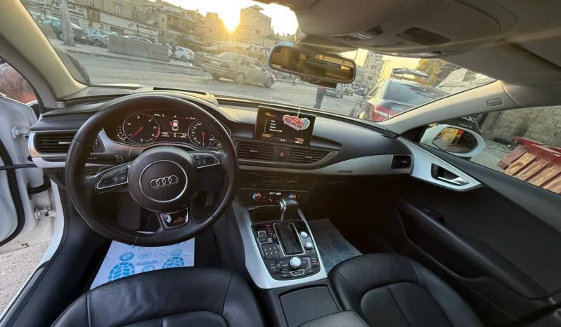 
								 اودي – Audi A7 ممتلئ									