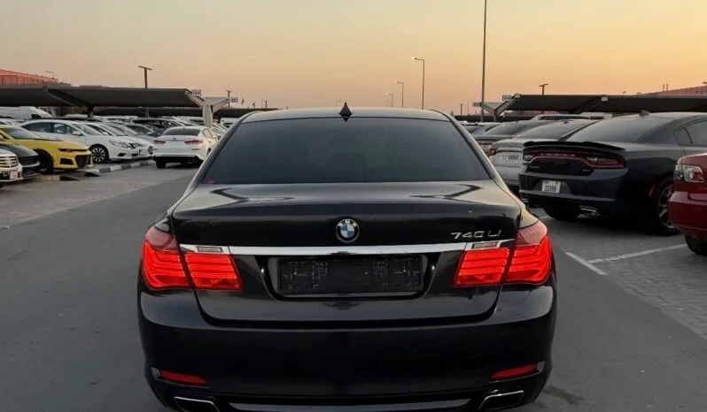 
								 بي ام دابيليو – BMW i740 ممتلئ									
