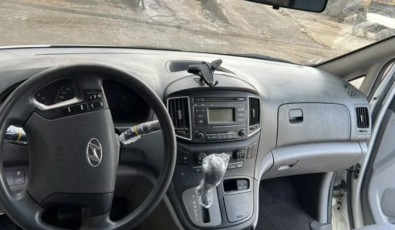 
								 هيونداي – Hyundai فان – H1 ممتلئ									
