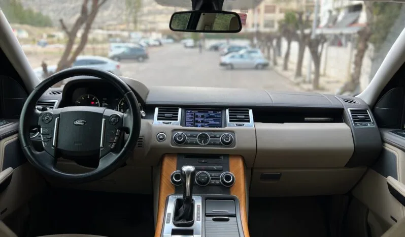 
								 لاند روفر – Land Rover سبورت – Range Rover Sport ممتلئ									