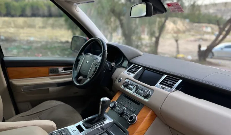 
								 لاند روفر – Land Rover سبورت – Range Rover Sport ممتلئ									