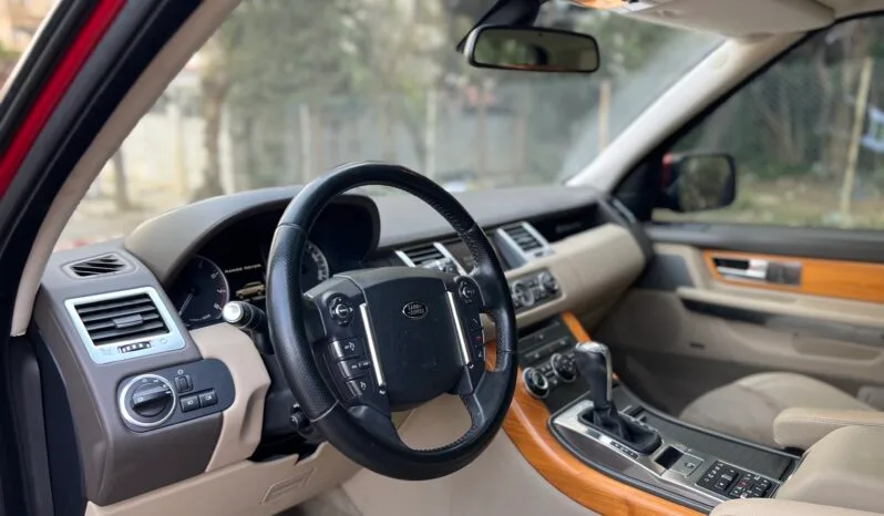 
								 لاند روفر – Land Rover سبورت – Range Rover Sport ممتلئ									