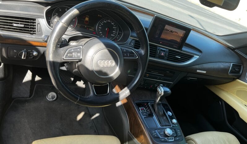 
								 اودي – Audi A7 ممتلئ									