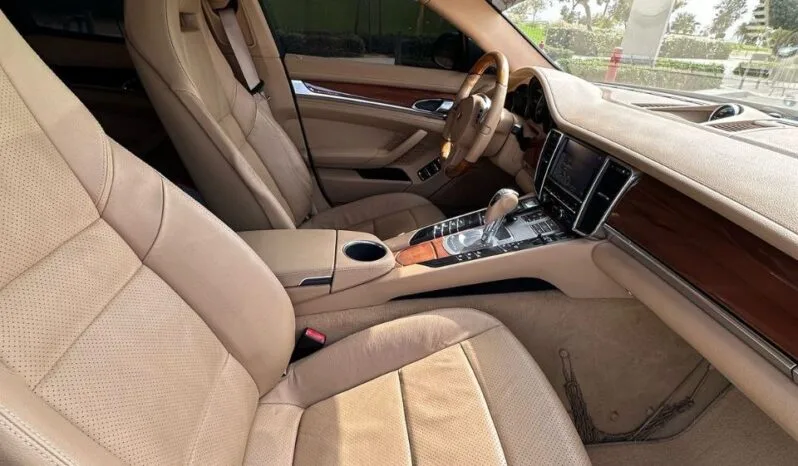 
								 بورش – Porsche باناميرا – Panamera ممتلئ									