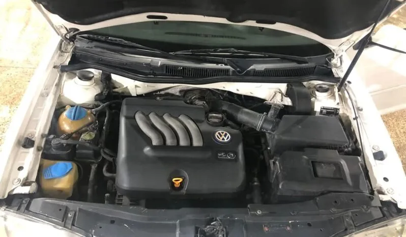 
								 فولكس فاكن – Volkswagen بورا – Bora ممتلئ									