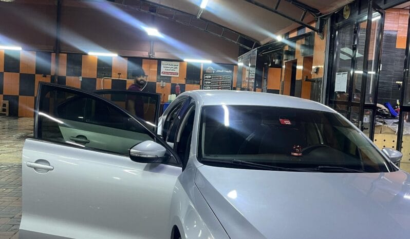 
								 فولكس فاكن – Volkswagen جيتا – Jetta ممتلئ									