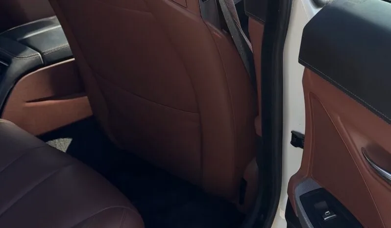 
								 بي ام دابيليو – BMW 640 ممتلئ									