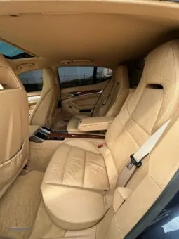 
										 بورش – Porsche باناميرا – Panamera ممتلئ									
