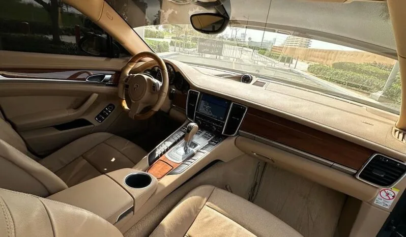 
								 بورش – Porsche باناميرا – Panamera ممتلئ									