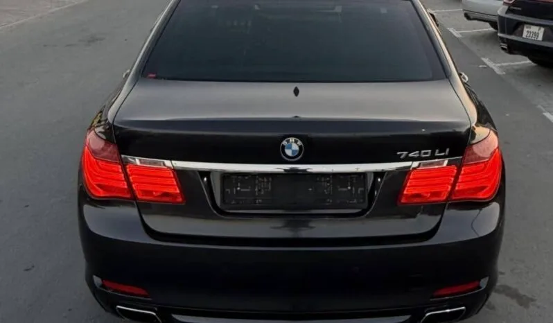 
								 بي ام دابيليو – BMW i740 ممتلئ									