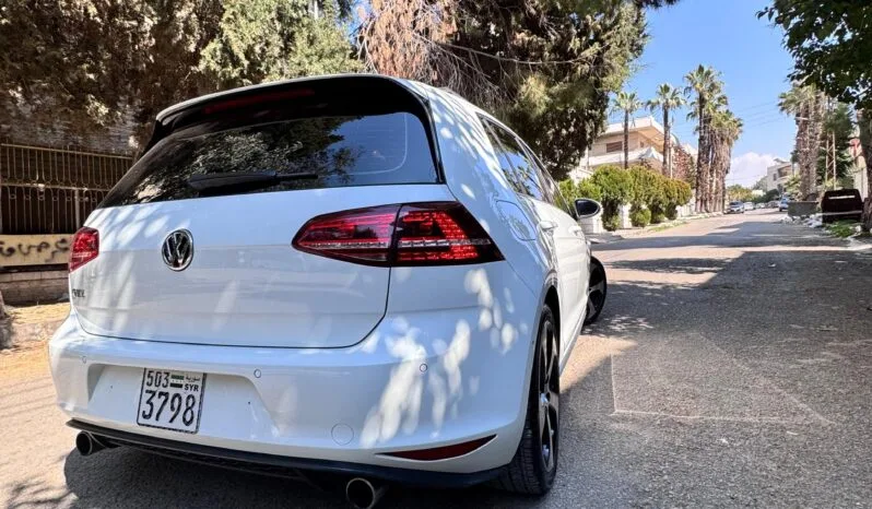 
								 فولكس فاكن – Volkswagen جولف – Golf ممتلئ									