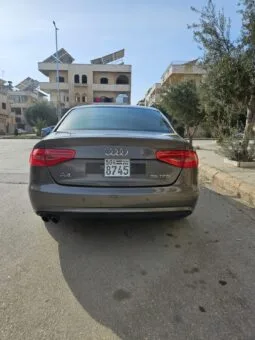 
										 اودي – Audi A4 ممتلئ									