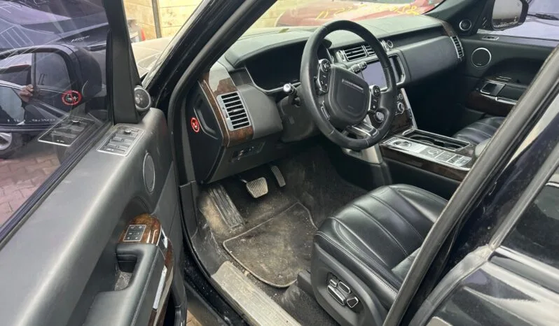 
								 مستعمل لاند روفر – Land Rover فوغ – Range Rover Vogue ممتلئ									