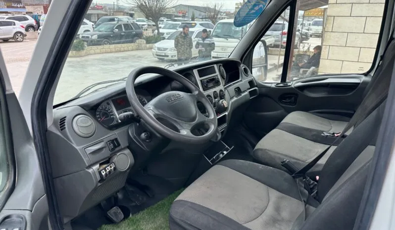 
								 مستعمل ايفيكو – Iveco ماسيف – Massif ممتلئ									