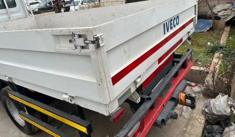 
								 مستعمل ايفيكو – Iveco ماسيف – Massif ممتلئ									